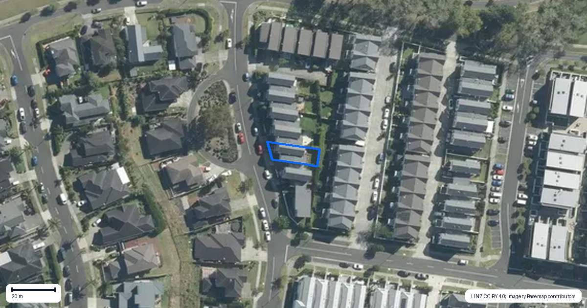 Property context map for 18 Sawyers Lane, Silverdale