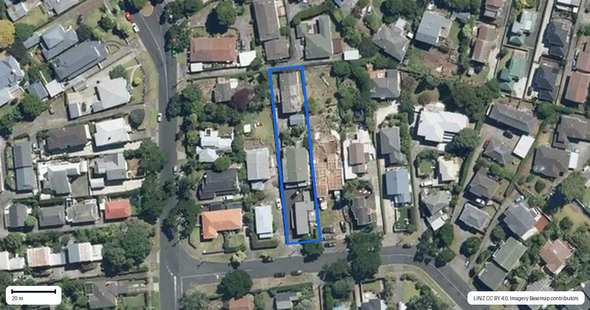 Property context map for 67 Athens Road, Onehunga, Auckland