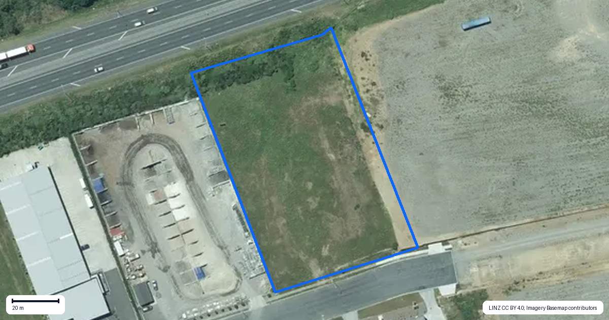 Property context map for 27 Oropuriri Road, Waiwhakaiho, New Plymouth