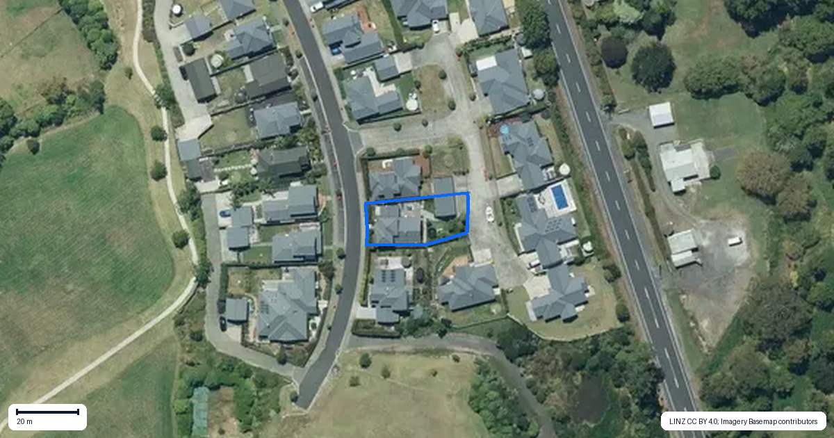 Property context map for 27 Kawaupaka Road, Kaukapakapa