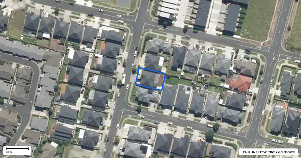 Property context map for 21 Quattro Avenue, Flat Bush, Auckland