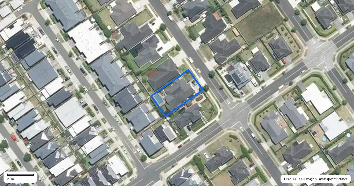 Property context map for 33 Paso Fino Crescent, Karaka, Papakura