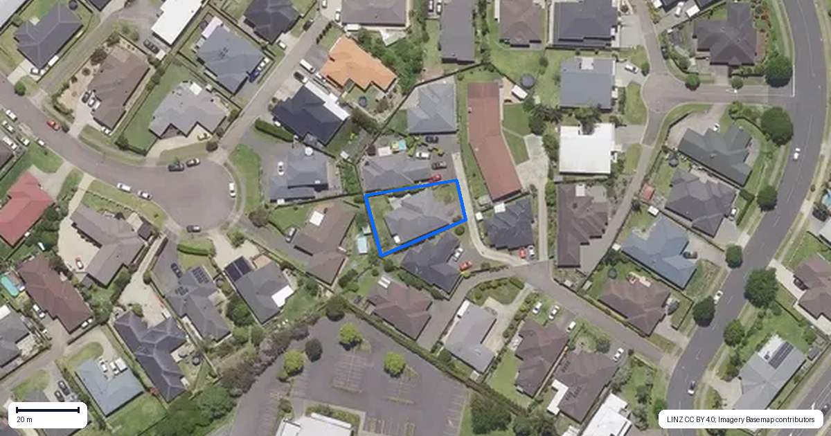 Property context map for 17 Waterside Drive, Pyes Pa, Tauranga