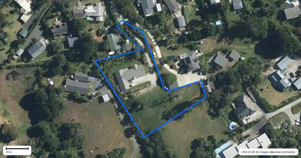 Property context map for 26C McEntee Road, Waitakere, Auckland