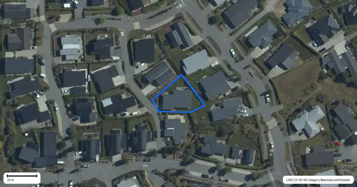 Property context map for 4 Kahu Close, Wanaka