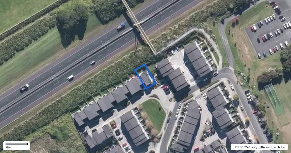 Property context map for 15 Carder Court, Hobsonville, Auckland