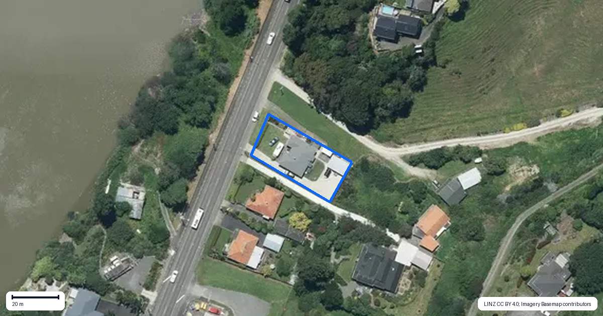 Property context map for 43 Putiki Drive, Putiki, Whanganui