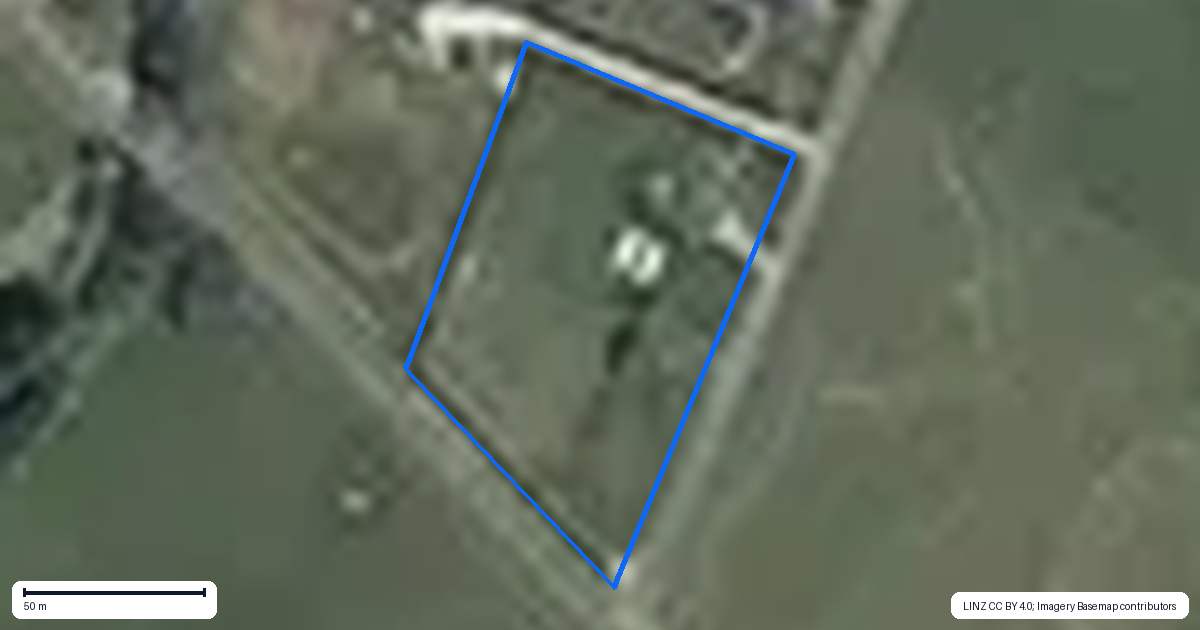Property context map for 11 Clare Court, Maewa, Feilding