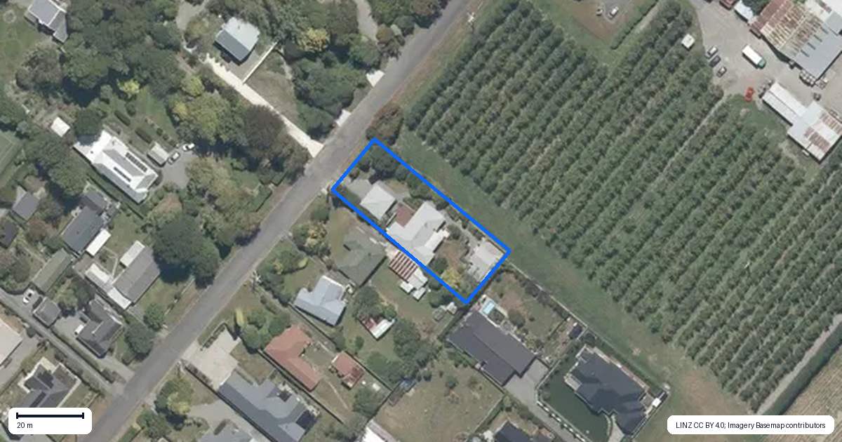 Property context map for 20 Udy Street, Greytown