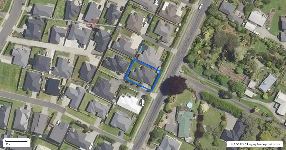 Property context map for 8A No 2 Road, Te Puke