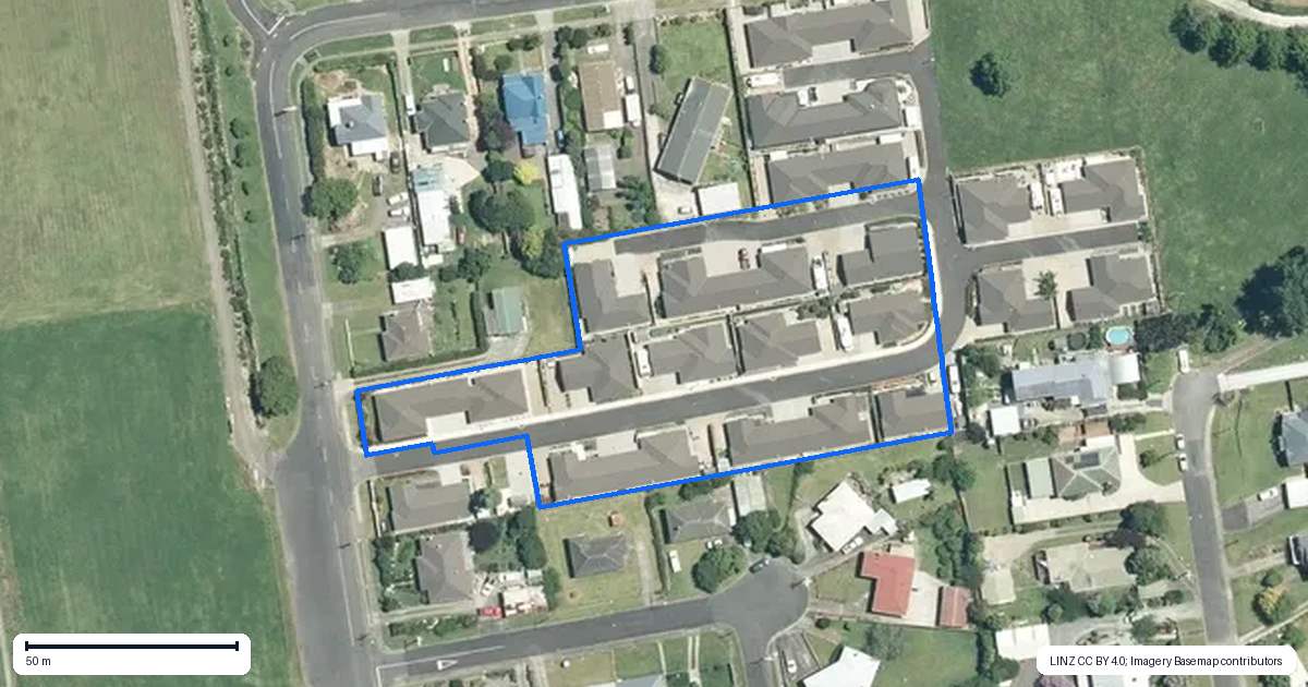 Property context map for 10 Black Rock Way, Paeroa