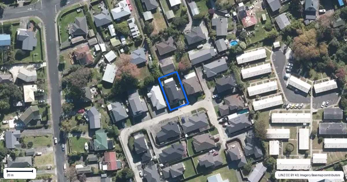 Property context map for 14 Marie Costello Way, Beach Haven, Auckland