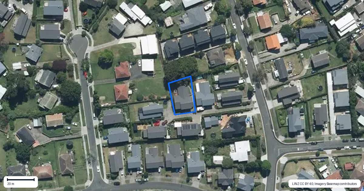 Property context map for 61B Castledine Crescent, Glen Innes, Auckland