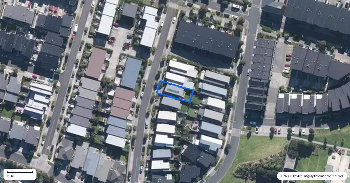 Property context map for 15 Oioi Road, Hobsonville, Auckland