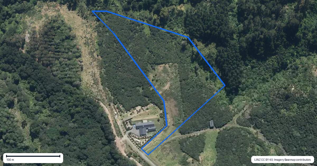 Property context map for 8 Solway Road, Whitford