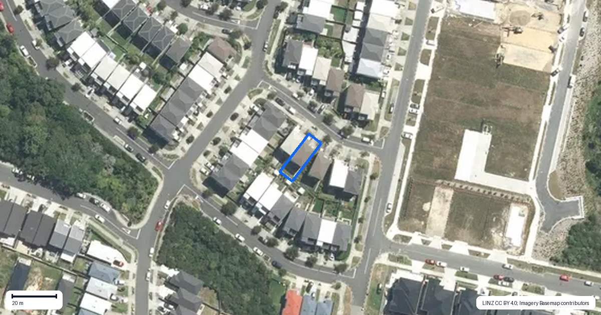 Property context map for 8 Panakenake Way, Flat Bush, Auckland