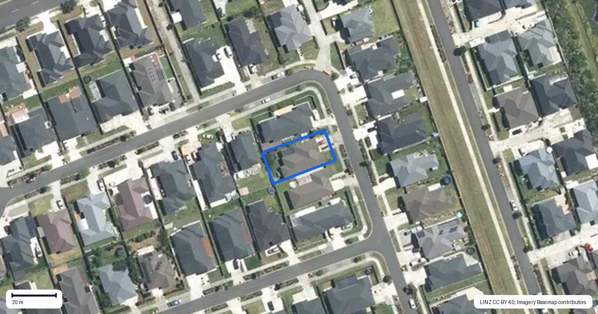 Property context map for 18 Wellfield Drive, Papakura
