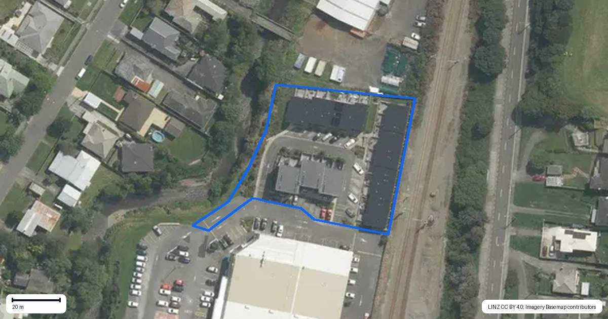 Property context map for 2/9 Surrey Street, Tawa, Wellington