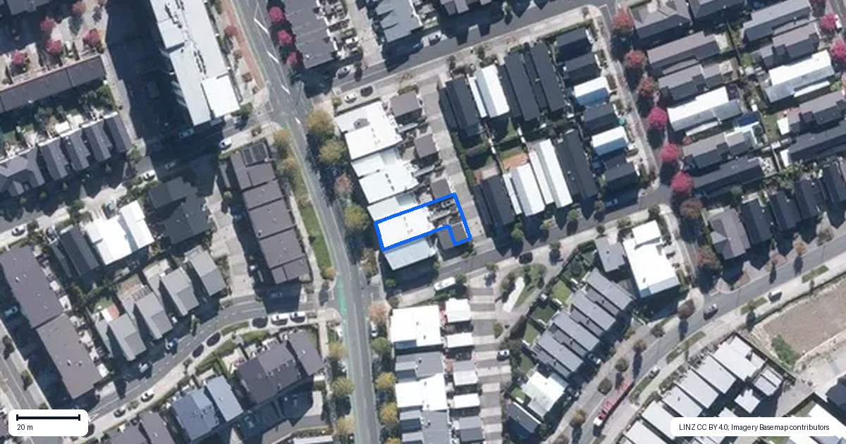 Property context map for 4 Torea Tai Road, Hobsonville, Auckland