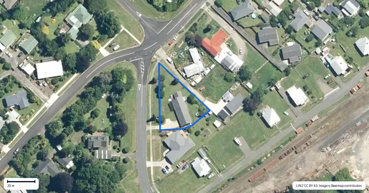 Property context map for 1 Maddocks Street, Waihi
