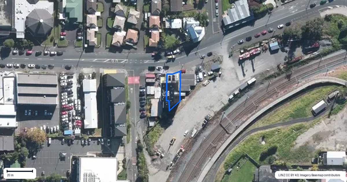 Property context map for 1/30 Rosebank Road, Avondale, Auckland