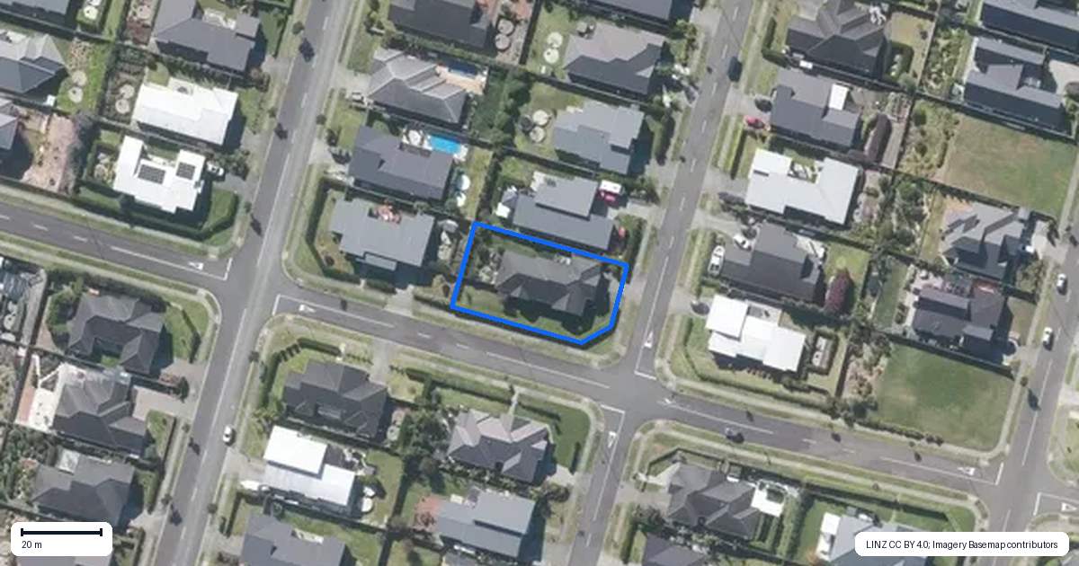 Property context map for 17 Doidge Street, Beachlands, Auckland