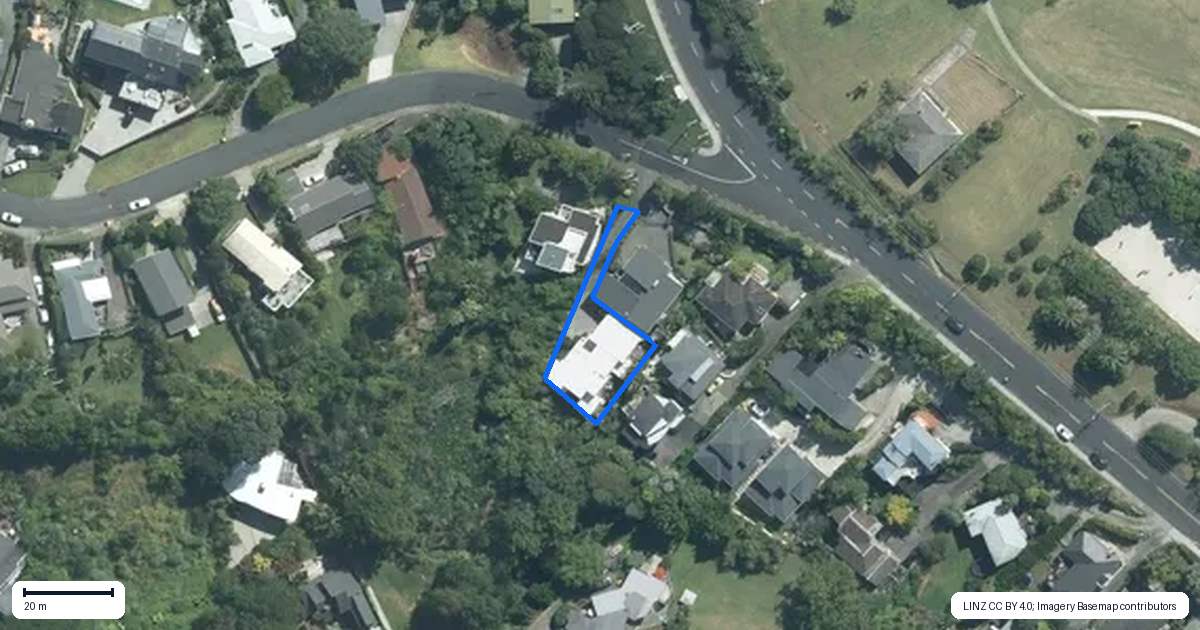 Property context map for 2A Peter Terrace, Castor Bay, Auckland