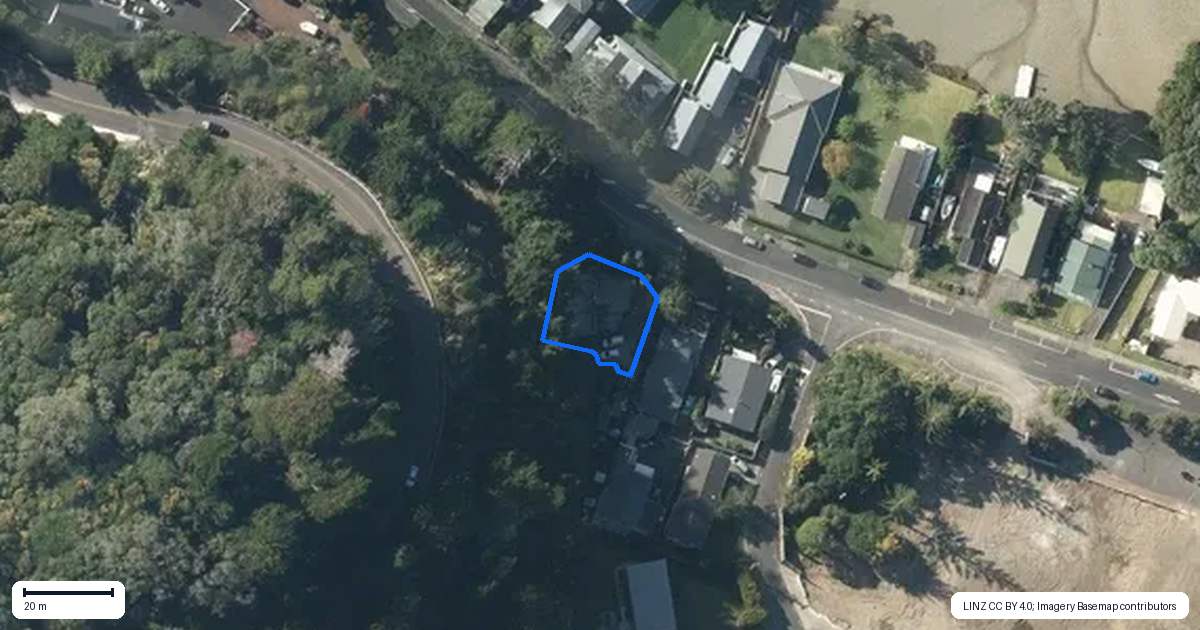 Property context map for 15 Waiwera Road, Waiwera, Orewa