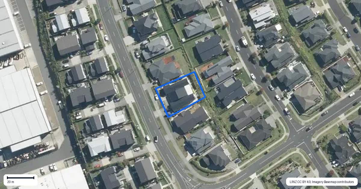 Property context map for 130 Wainui Road, Silverdale