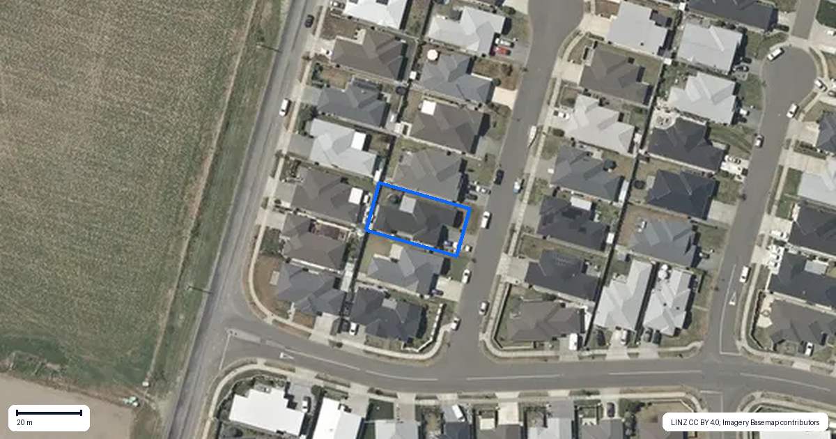 Property context map for 5 Manganui Place, Te Awa, Napier