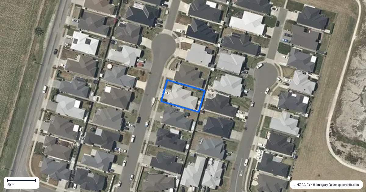 Property context map for 8 Manganui Place, Te Awa, Napier