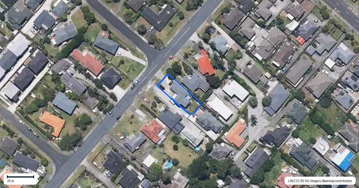 Property context map for 10 Patons Road, Howick, Auckland