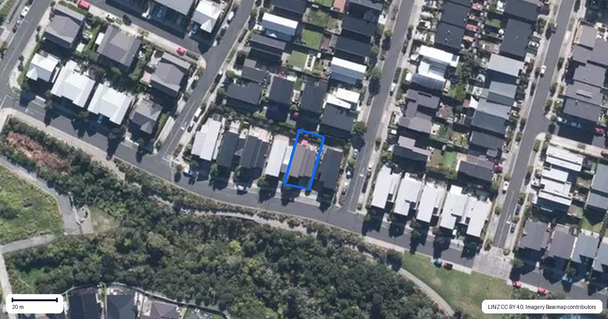 Property context map for 20 Bomb Point Drive, Hobsonville, Auckland
