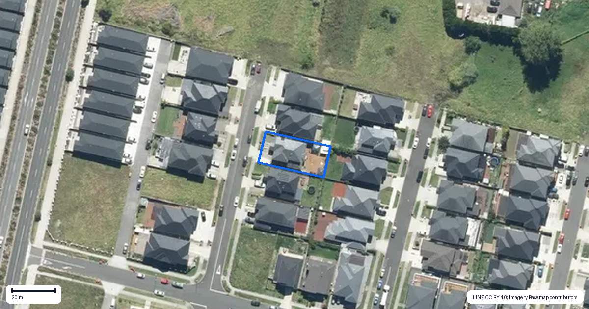 Property context map for 35 Frisken Road, Flat Bush, Auckland