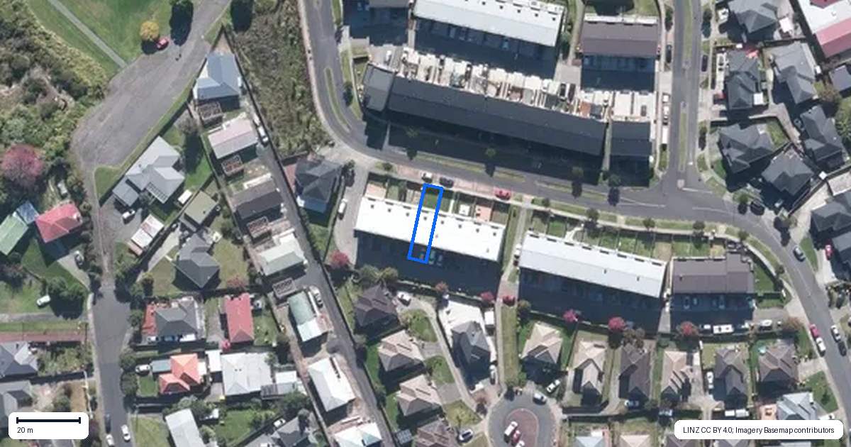 Property context map for 77 Bordeaux Parade, Te Atatu South, Auckland