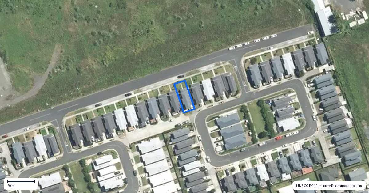 Property context map for 9 Divide Loop, Takanini, Auckland