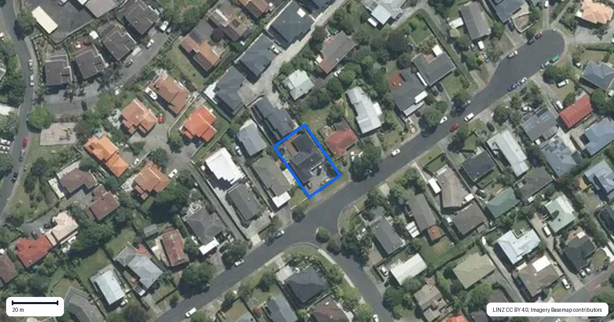 Property context map for 50 Lavery Place, Sunnynook, Auckland