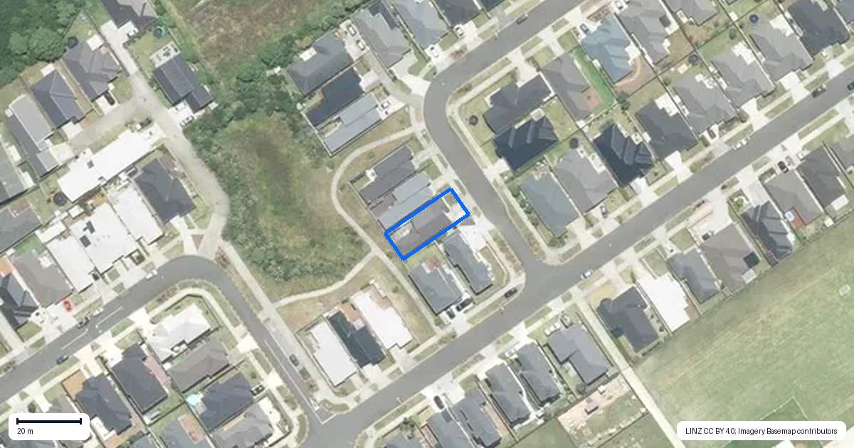Property context map for 2 Tomairangi Crescent, Pukekohe