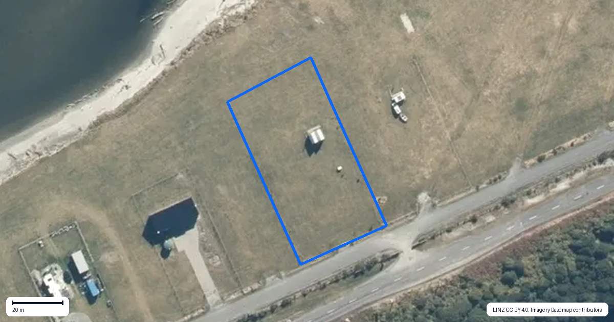 Property context map for 25 Fox Moth Drive, Haast