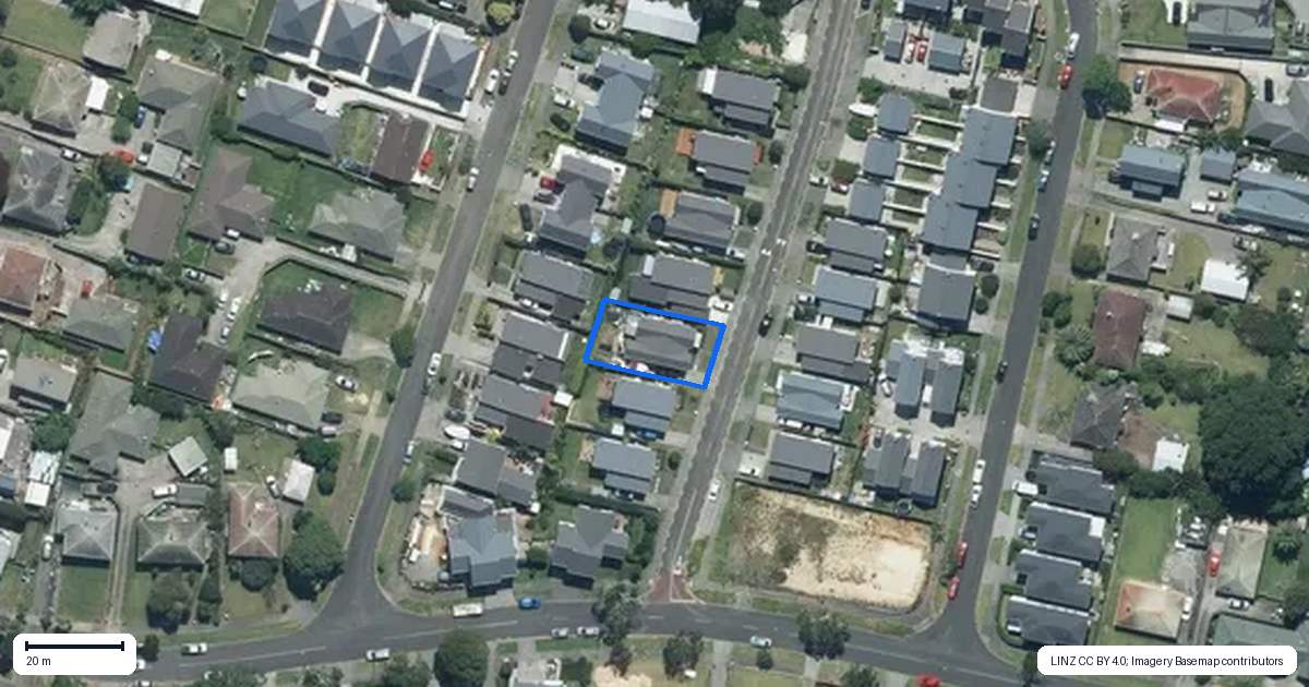 Property context map for 7 Skippy Patuwai Lane, Glen Innes, Auckland