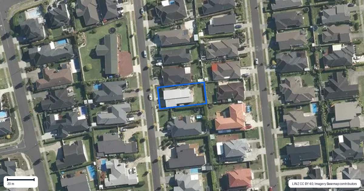 Property context map for 9A Floyd Road, Riverhead