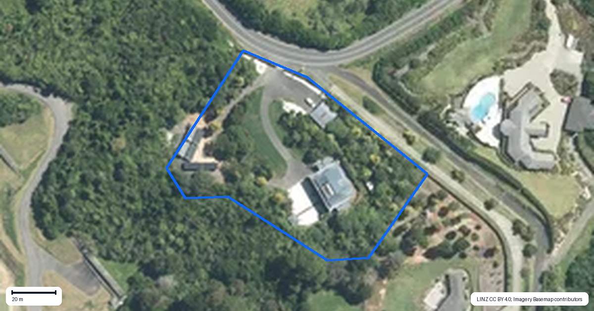 Property context map for 467 Redoubt Road, Totara Park, Auckland
