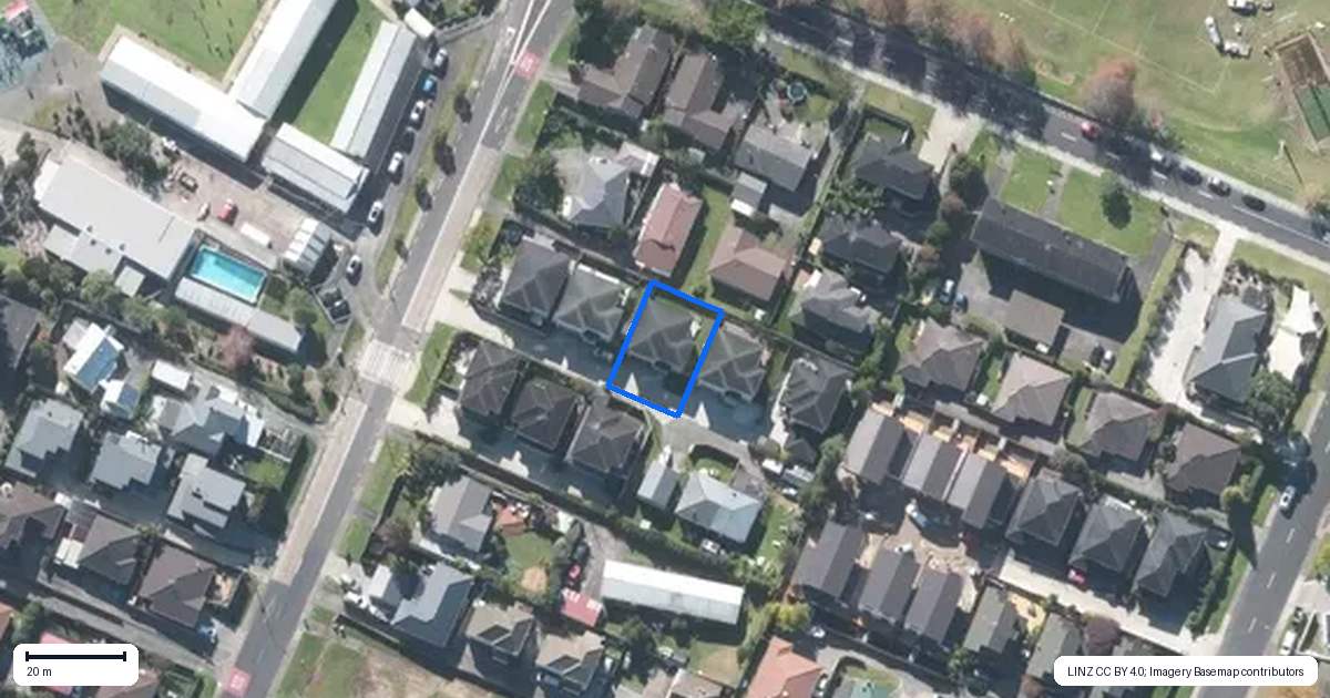 Property context map for 120C Wellington Street, Howick, Auckland