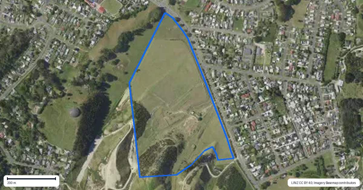 Property context map for 601 Wainui Road, Kaiti, Gisborne