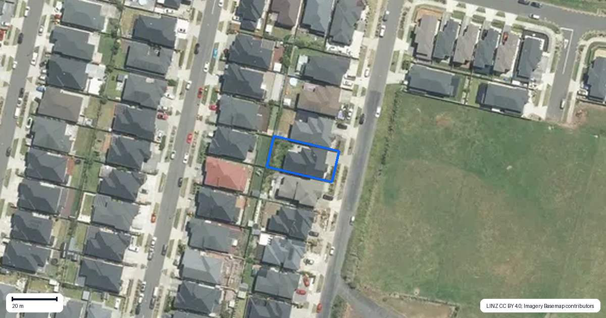 Property context map for 21 McQuoids Road, Flat Bush, Auckland
