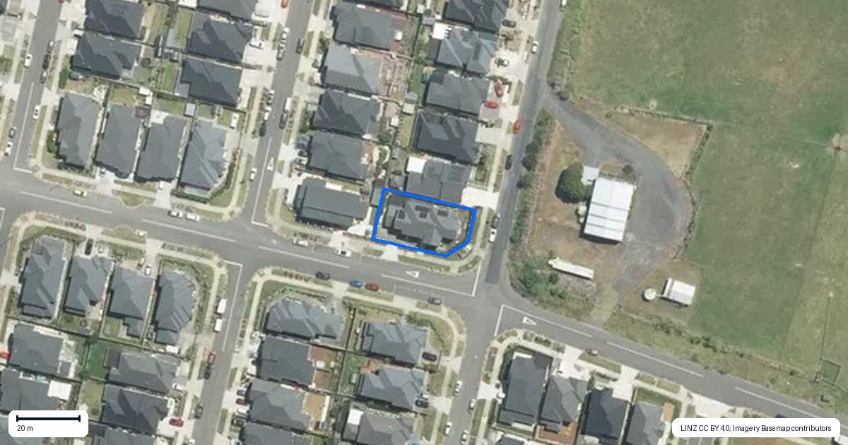 Property context map for 35 McQuoids Road, Flat Bush, Auckland