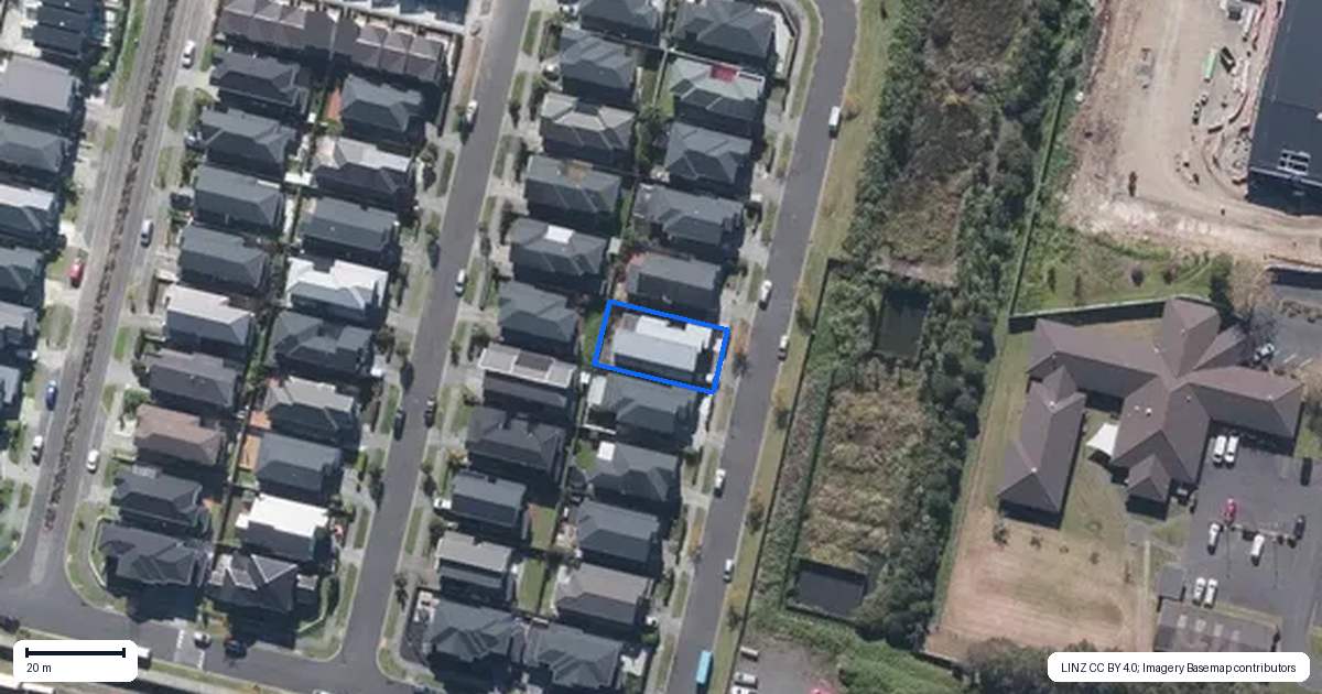 Property context map for 11 Wicket Lane, Whenuapai, Auckland