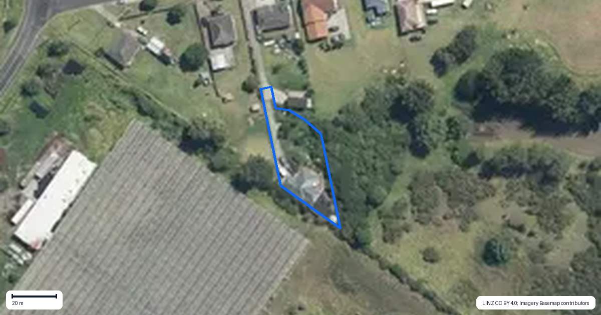Property context map for 5B Waipouri Road, Mangere, Auckland