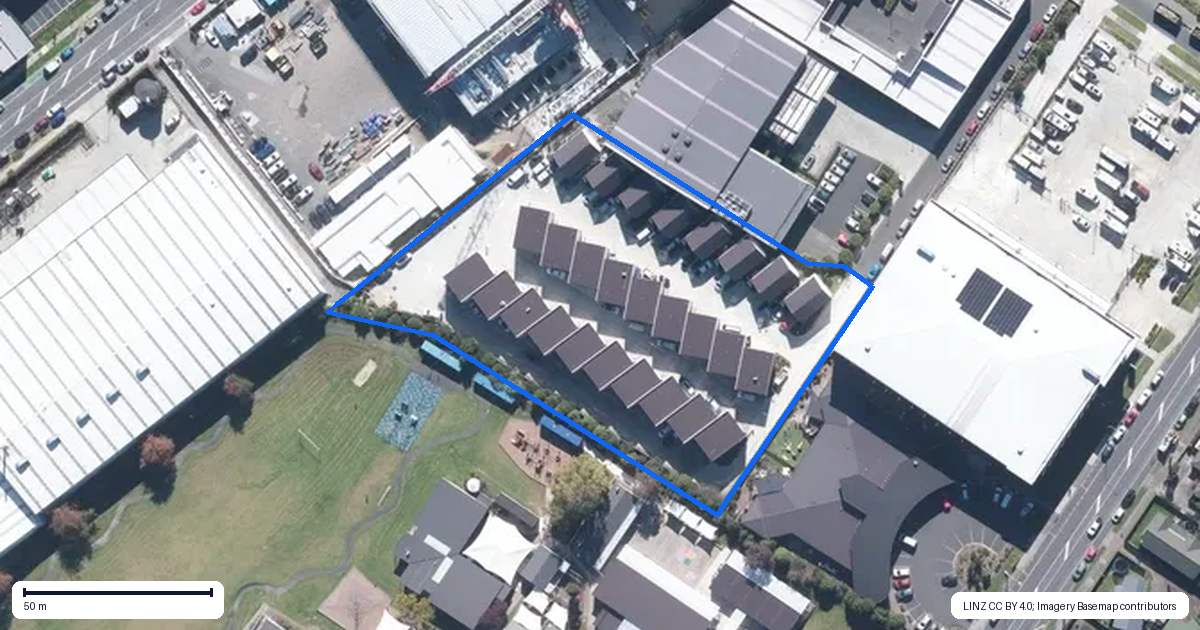 Property context map for 20/8 Laurenson Road, Hobsonville, Auckland