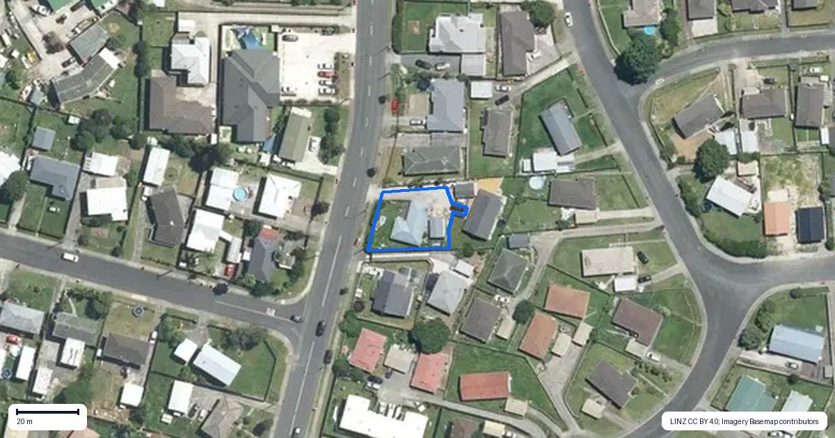 Property context map for 102 Dominion Road, Papakura